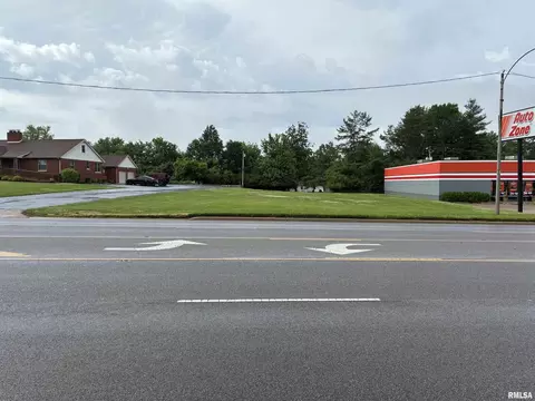 3009 Broadway St, Mount Vernon, IL 62864