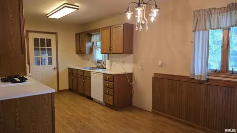 400 Old Broughton Rd, Eldorado, IL 62930 photo 11