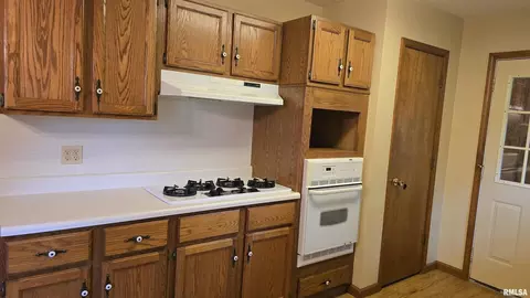 400 Old Broughton Rd, Eldorado, IL 62930 photo 13