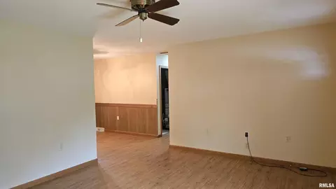 400 Old Broughton Rd, Eldorado, IL 62930 photo 10