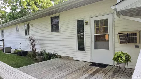 400 Old Broughton Rd, Eldorado, IL 62930 photo 5