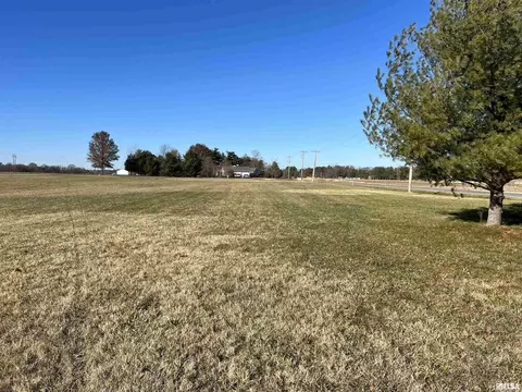 3700 Raleigh Chapel Hwy, Eldorado, IL 62930 photo 3