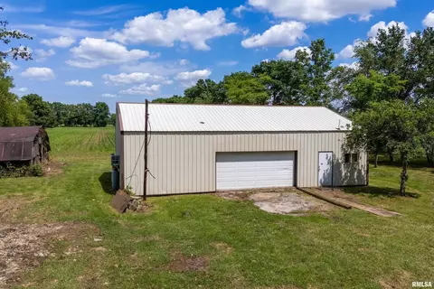 18640 Mount Zion Rd, Benton, IL 62812