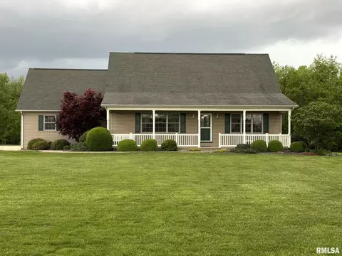 4041 Five Mile Creek Rd, Salem, IL 62881