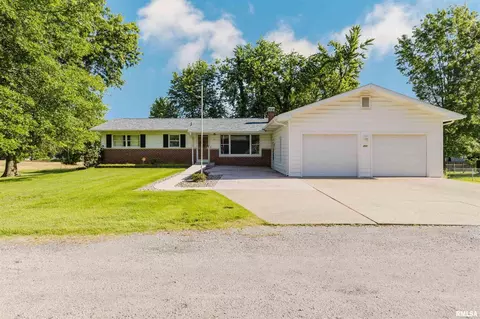 201 Perry St, Energy, IL 62933