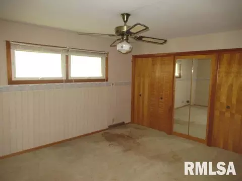 1117 E Ash St, Herrin, IL 62948 photo 13