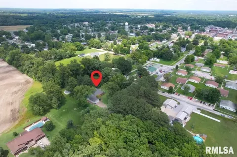 807 W Market St, Christopher, IL 62822 photo 55