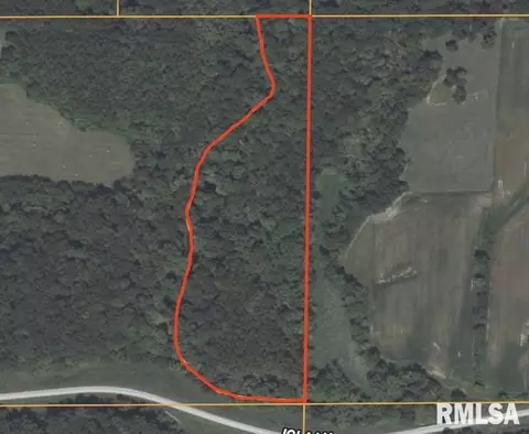000 Iola Ln, Farina, IL 62838