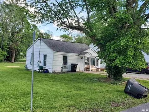 715 N Carico St, Carbondale, IL 62901