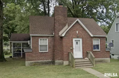 300 N Oakland Ave, Carbondale, IL 62901