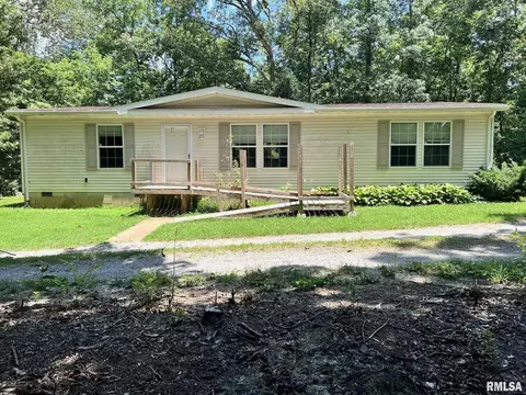 3880 County Road 700 E, Mcleansboro, IL 62859