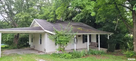 1412 N 11th St, Mount Vernon, IL 62864