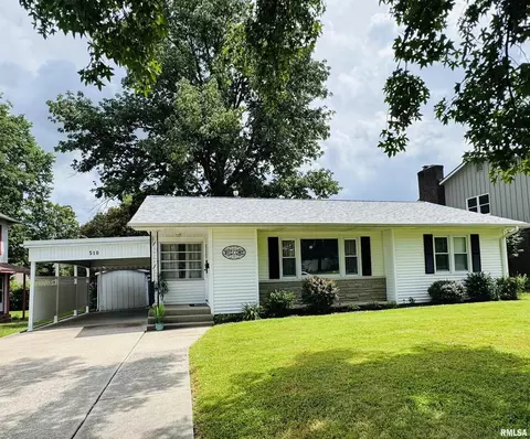 510 Morgan St, Anna, IL 62906