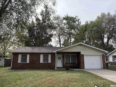 2119 Rains St, Murphysboro, IL 62966