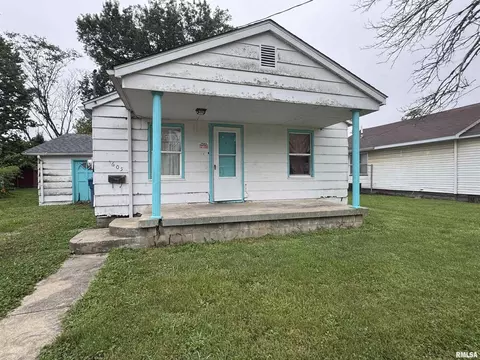 605 Gragg St, Centralia, IL 62801