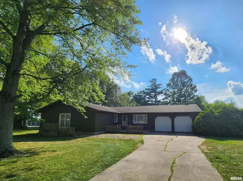 10107 Sugar Creek Rd, Benton, IL 62812