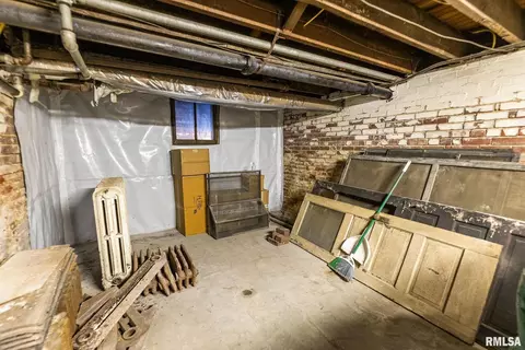 Other - 404 W Broadway St, Centralia, IL 62801 photo 15 of 17