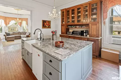 Kitchen - 404 W Broadway St, Centralia, IL 62801 photo 1 of 6