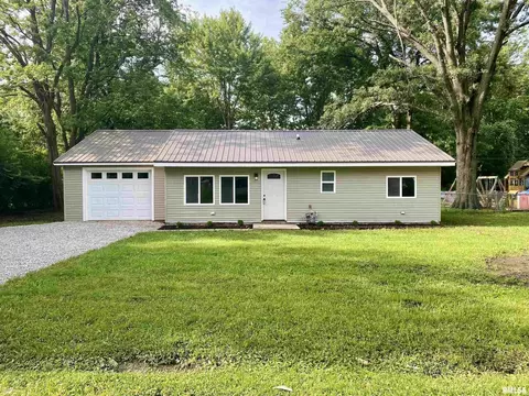 109 Marilyn Ave, Centralia, IL 62801