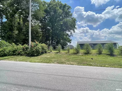 1504 W Dufour St, Marion, IL 62959