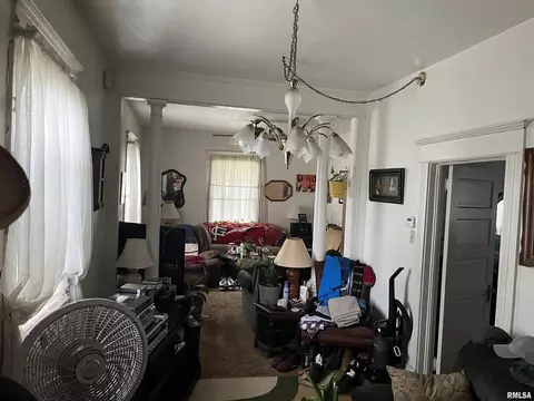 Entry Way - 404 N Beech St, Centralia, IL 62801 photo 2 of 2