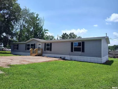 531 Cemetery Rd, Grayville, IL 62844