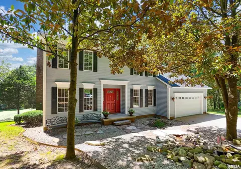 14 Egret Lake Rd, Carbondale, IL 62901