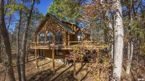 221 Poplar Lake Rd, Makanda, IL 62958