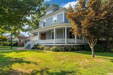 540 E Main St, Du Quoin, IL 62832