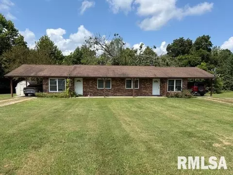 109 Highlander Dr #2, Carbondale, IL 62903