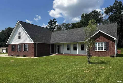 6252 Arbuckle Ln, Marion, IL 62959