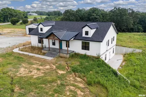 9975 Il-37 Rte, Goreville, IL 62939