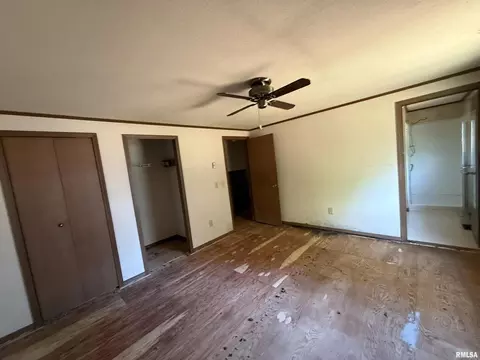 Bedroom - 9560 Lessley Rd, Sparta, IL 62286 photo 5 of 5