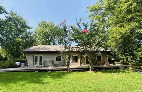 64 Jimmy Ln, De Soto, IL 62924