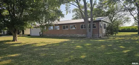 Exterior - 5274 Norton Rd, Sandoval, IL 62882 photo 5 of 14