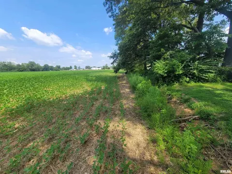 000 Jacob St, Dahlgren, IL 62828 photo 5