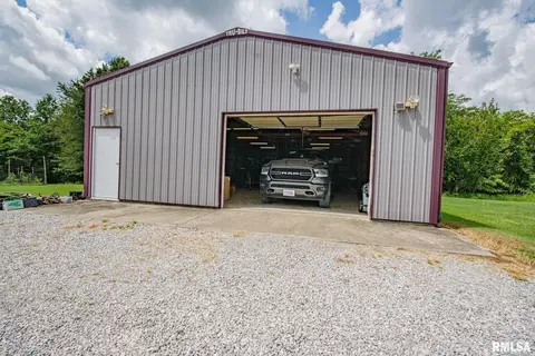 Other - 16807 Kendall Rd, Mount Vernon, IL 62864 photo 7 of 8