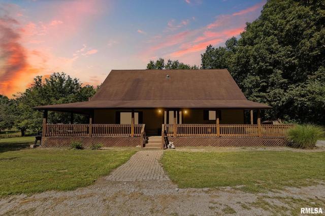 3399 Heser Rd, Iuka, IL 62849