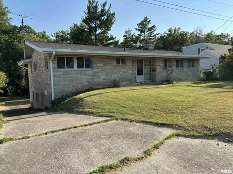 504 S Green St, Anna, IL 62906