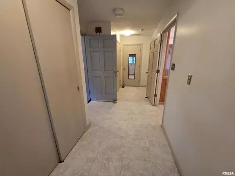 2 Webster Hill St, Mount Vernon, IL 62864 photo 37