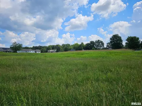 000 Southpoint Ln, West Frankfort, IL 62896