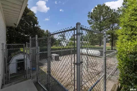 Exterior - 15866 Moellers Rd, Marion, IL 62959 photo 21 of 21