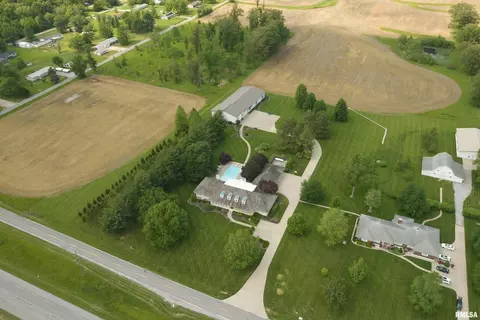 View/Area - 15866 Moellers Rd, Marion, IL 62959 photo 4 of 6