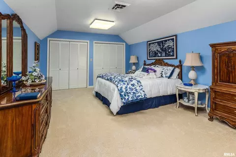 Bedroom - 15866 Moellers Rd, Marion, IL 62959 photo 11 of 13