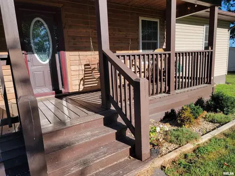 Exterior - 2517 Cherrybark Ln, Flora, IL 62839 photo 11 of 27