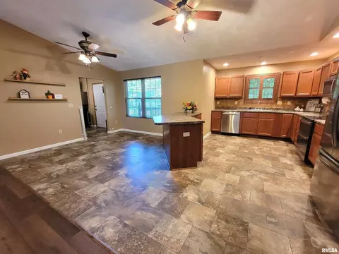 Other - 2517 Cherrybark Ln, Flora, IL 62839 photo 10 of 32