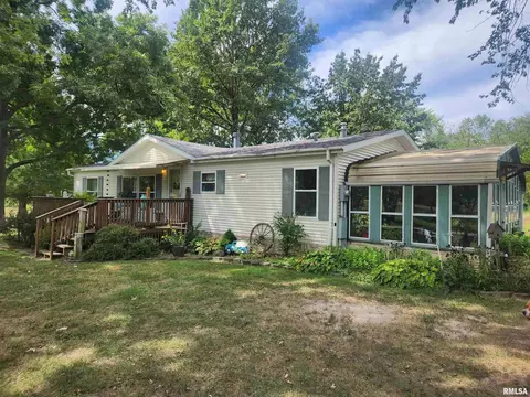 4171 District 204 Rd, Tamaroa, IL 62888