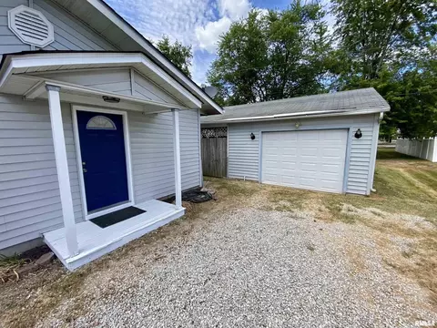 616 E Donna Dr, Irvington, IL 62848 photo 17