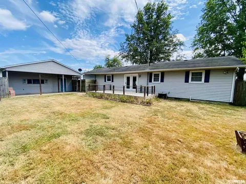 616 E Donna Dr, Irvington, IL 62848 photo 18