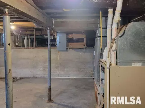 Other - 617 N 14th St, Herrin, IL 62948 photo 8 of 12